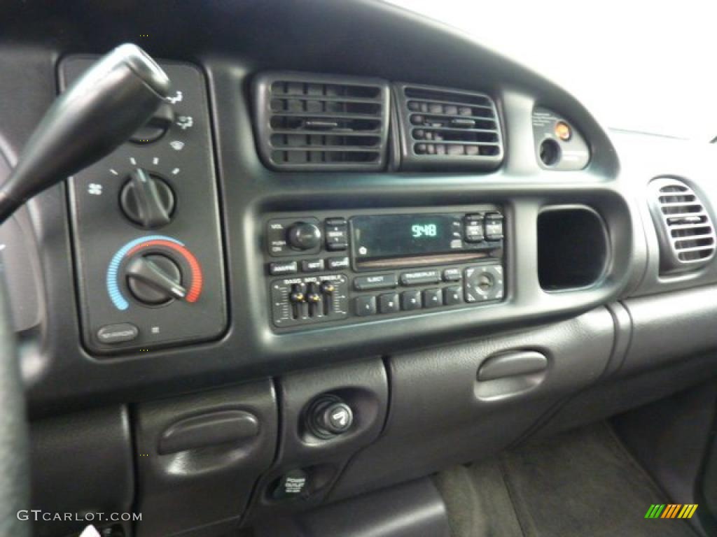 2001 Ram 1500 SLT Club Cab 4x4 - Patriot Blue Pearl / Agate photo #13