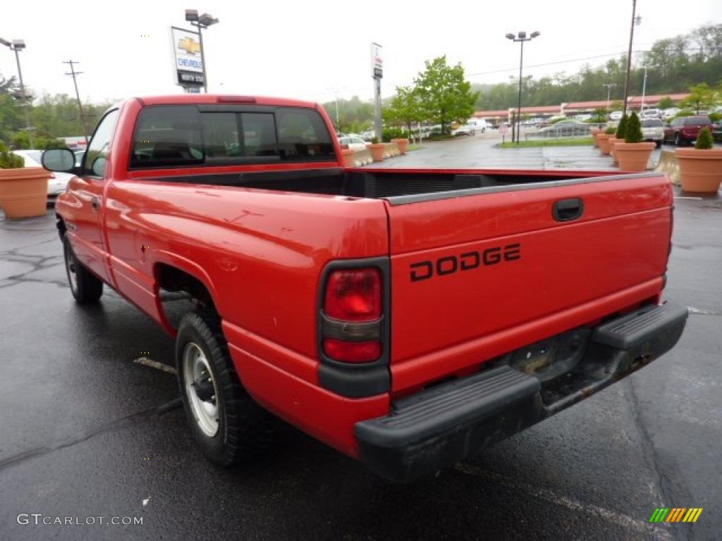 2001 Ram 1500 ST Regular Cab - Flame Red / Agate photo #4