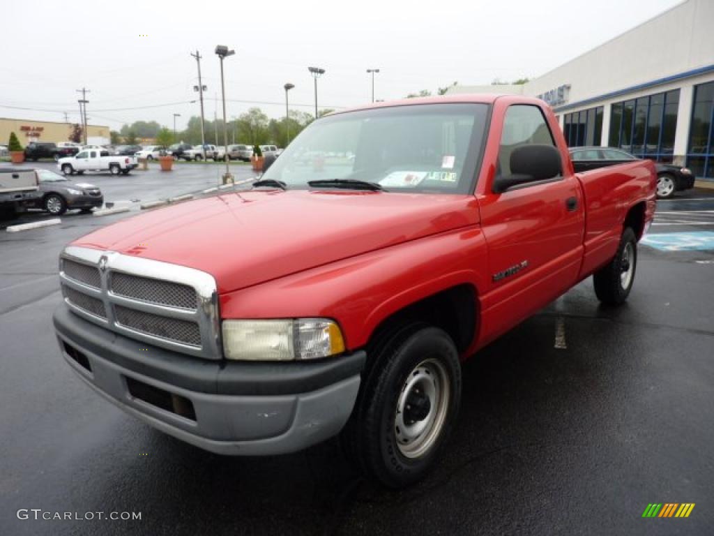 2001 Ram 1500 ST Regular Cab - Flame Red / Agate photo #5
