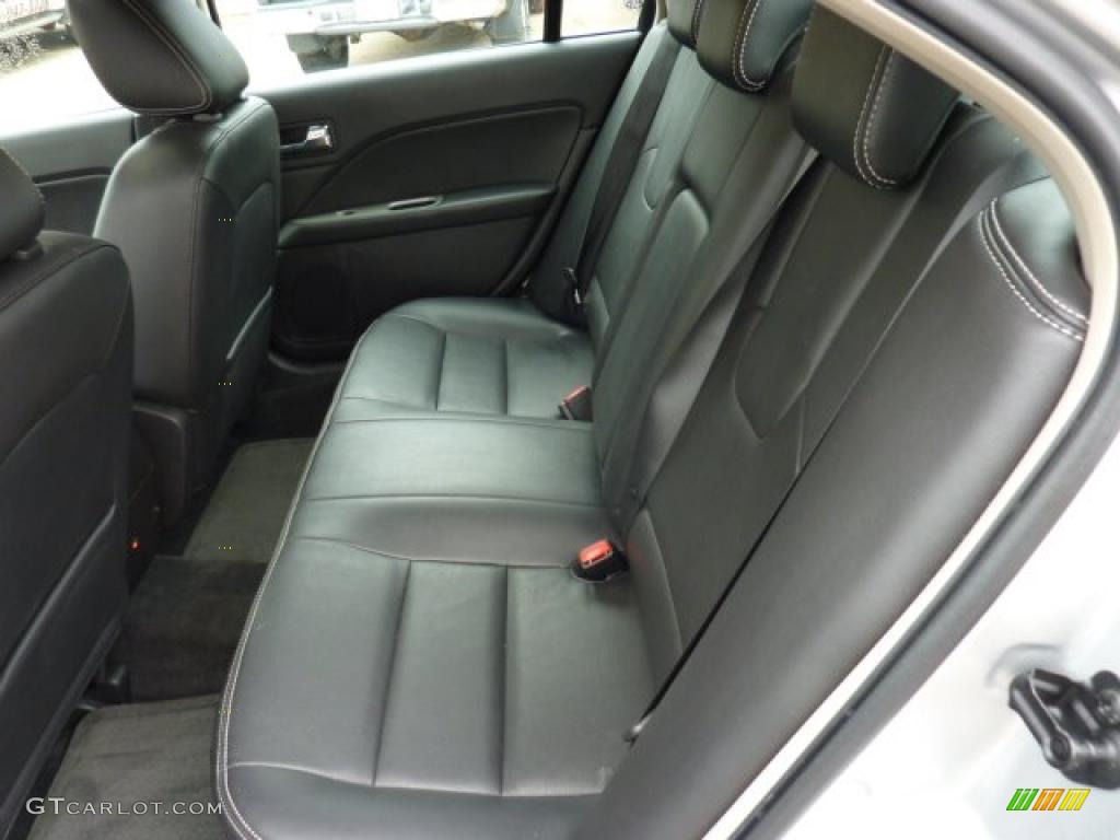2010 Fusion SEL V6 - Brilliant Silver Metallic / Charcoal Black photo #11