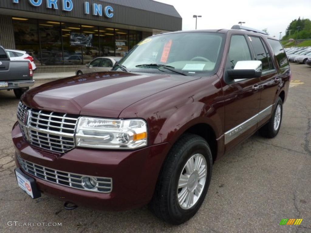 2010 Navigator 4x4 - Royal Red Metallic / Stone photo #8