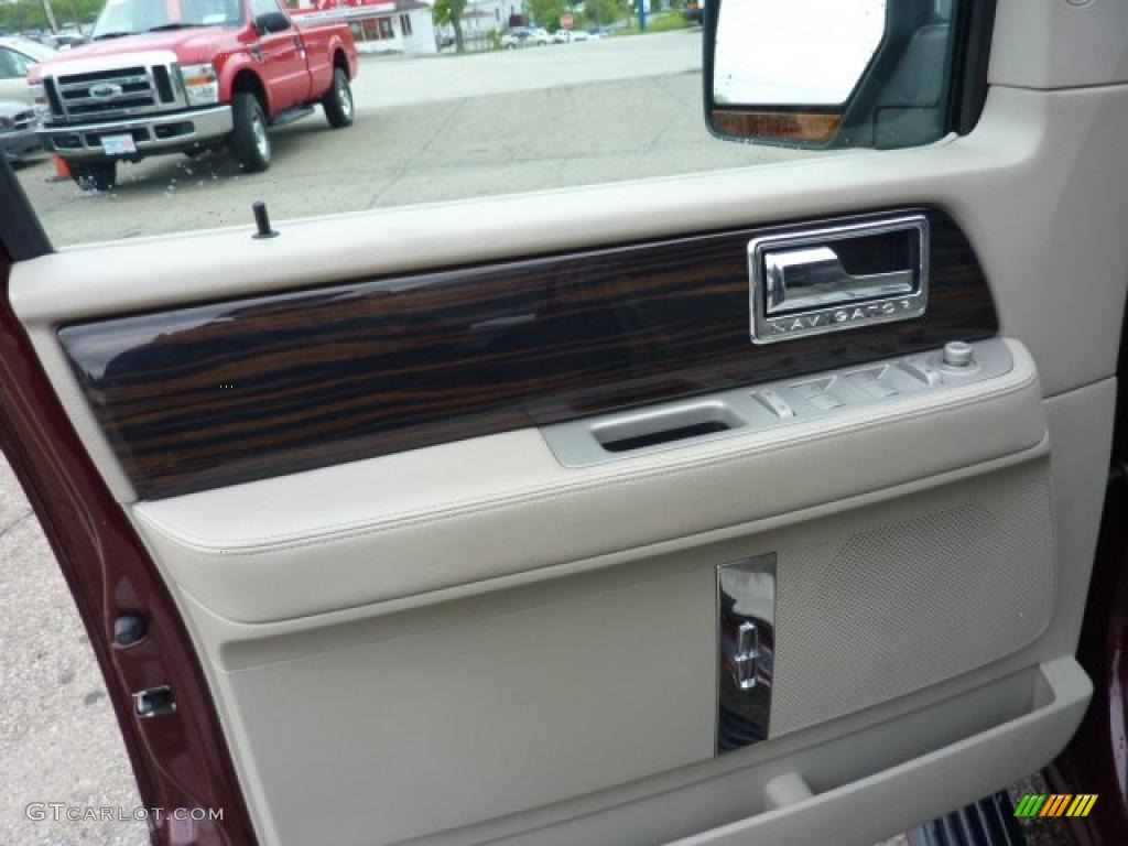 2010 Navigator 4x4 - Royal Red Metallic / Stone photo #14