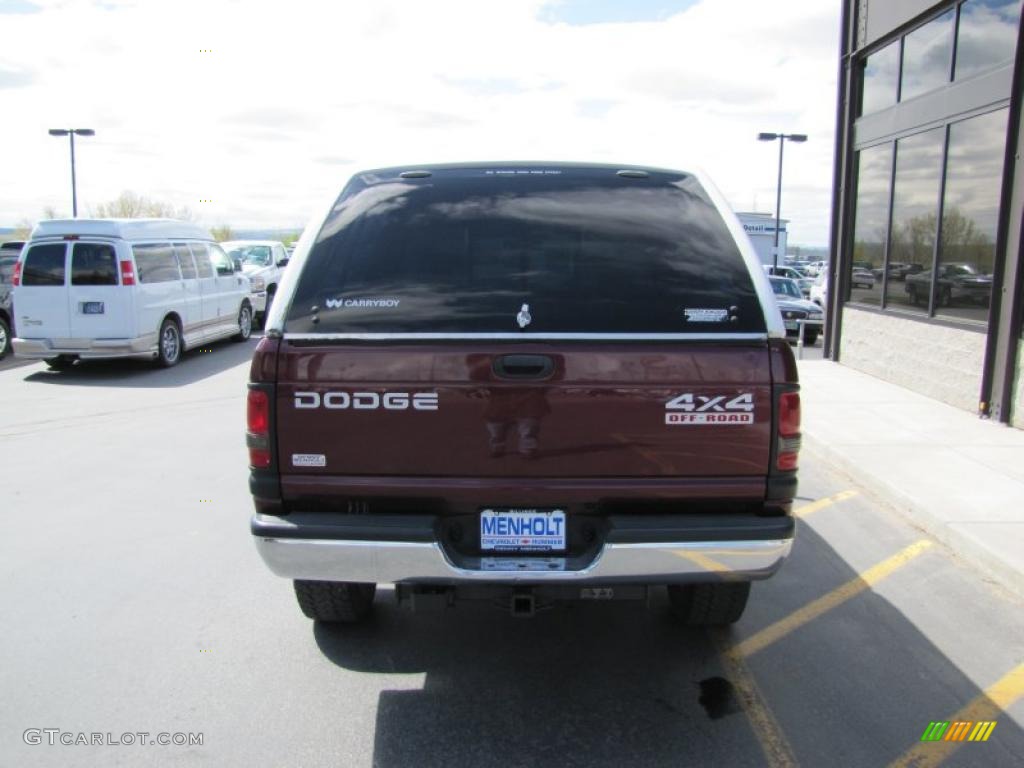 2001 Ram 1500 SLT Club Cab 4x4 - Dark Garnet Red Pearl / Mist Gray photo #4