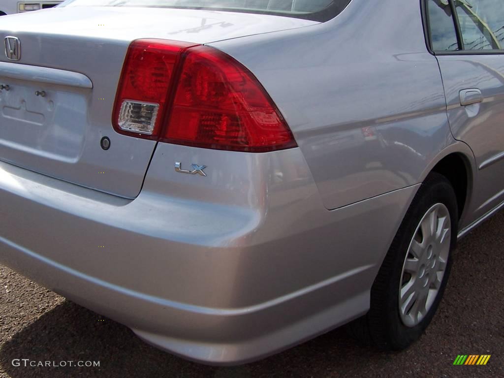 2005 Civic LX Sedan - Satin Silver Metallic / Gray photo #14