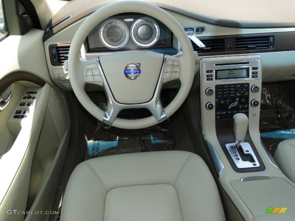 2011 Volvo S80 3.2 Sandstone Beige Dashboard Photo #49407831