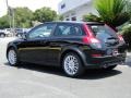 Black Sapphire Metallic - C30 T5 Photo No. 3