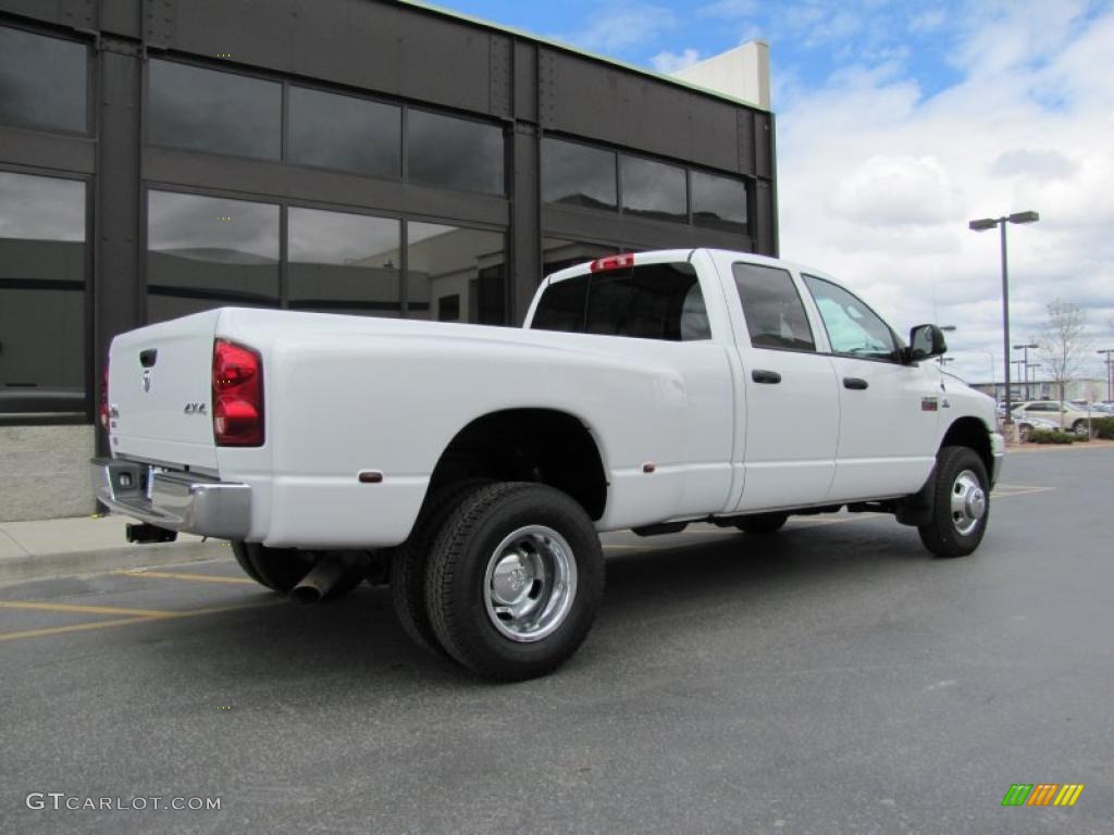 2008 Ram 3500 Big Horn Edition Quad Cab 4x4 Dually - Bright White / Medium Slate Gray photo #5