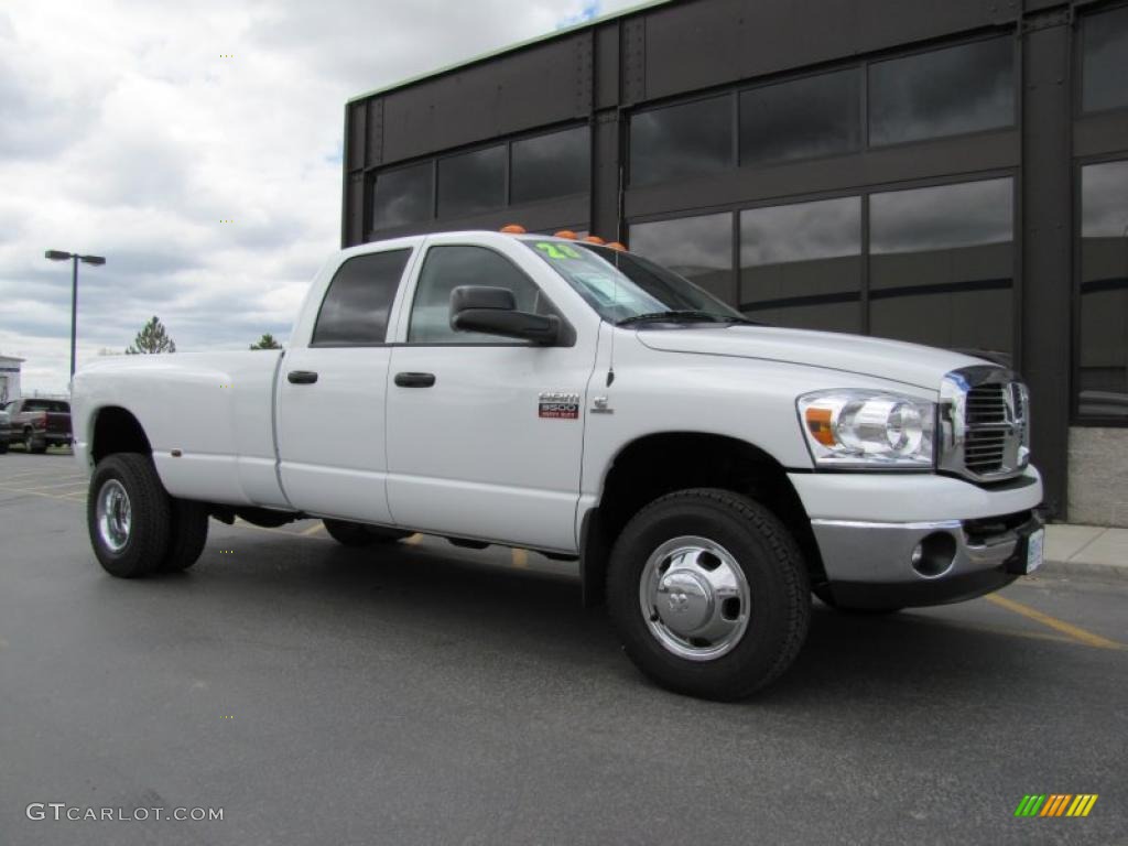 2008 Ram 3500 Big Horn Edition Quad Cab 4x4 Dually - Bright White / Medium Slate Gray photo #7