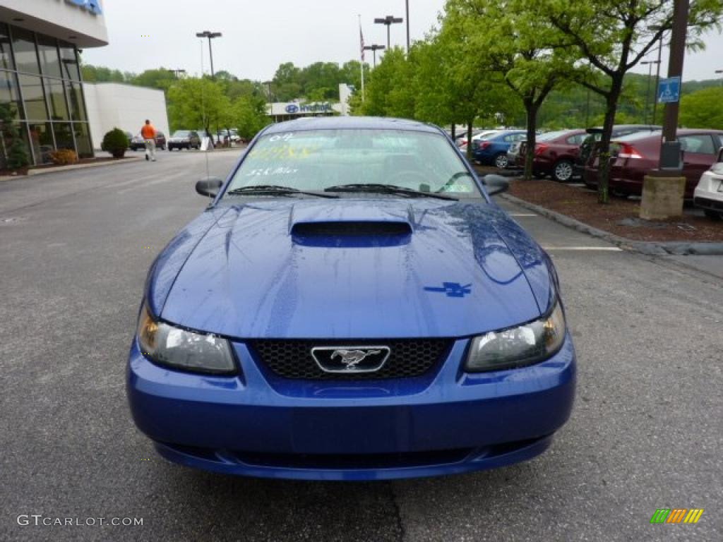 2004 Mustang V6 Coupe - Sonic Blue Metallic / Medium Parchment photo #6