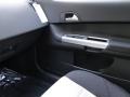 Black Sapphire Metallic - C30 T5 Photo No. 21