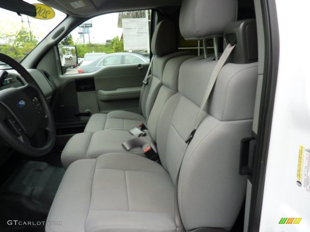 2005 F150 XL SuperCab - Oxford White / Medium Flint Grey photo #8