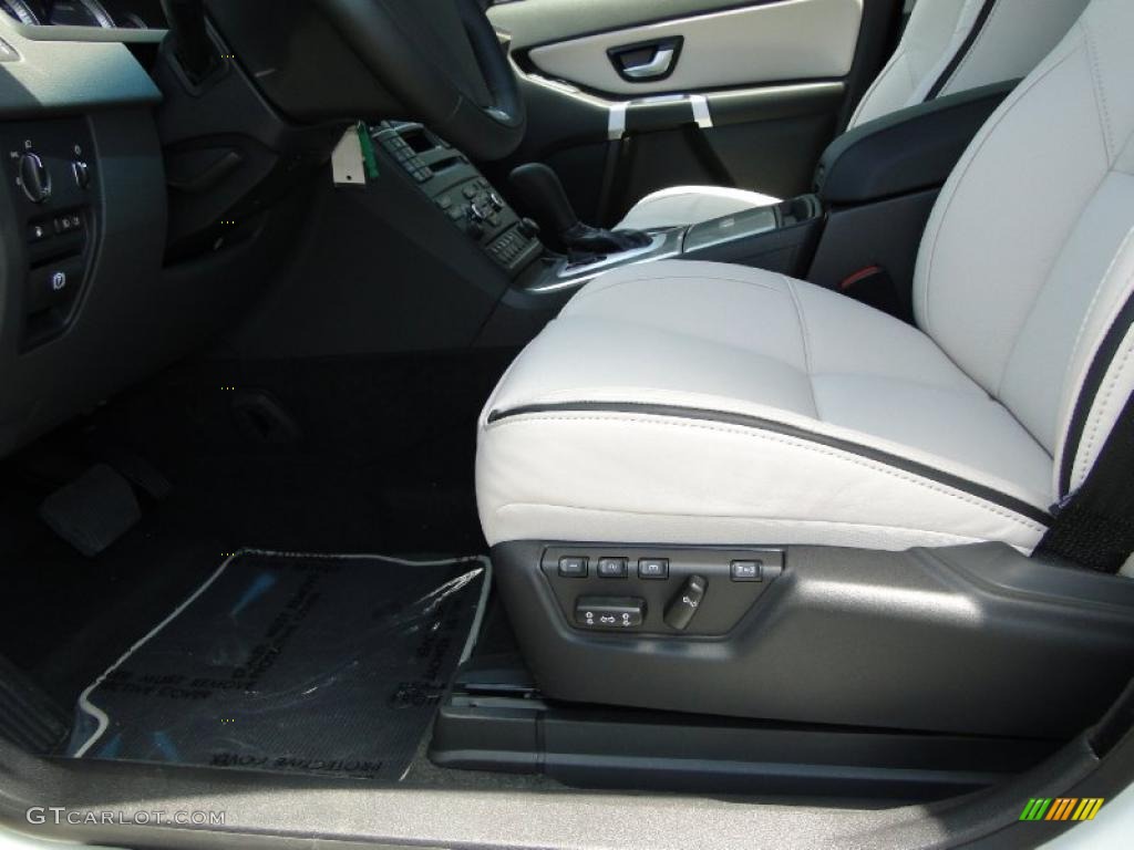 R Design Calcite Interior 2011 Volvo XC90 3.2 R-Design AWD Photo #49409139