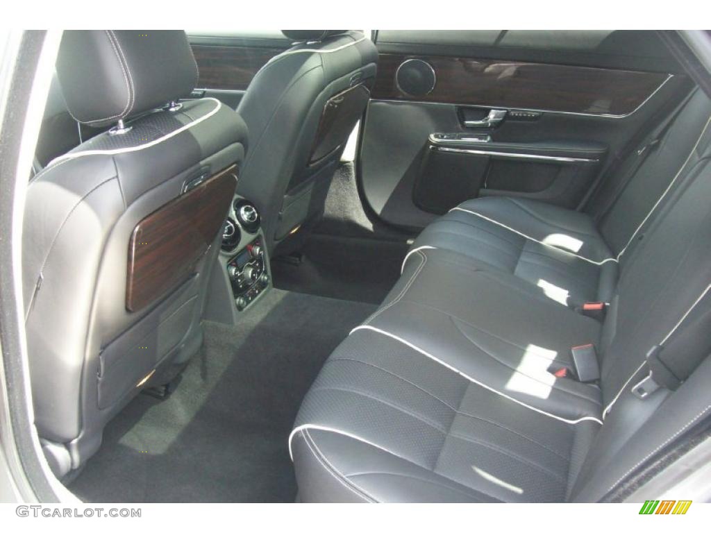 Jet Black/Ivory Interior 2011 Jaguar XJ XJL Photo #49412868