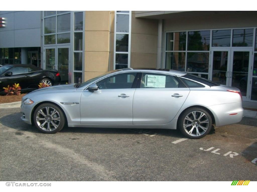 2011 XJ XJL - Liquid Silver Metallic / Ivory/Oyster photo #1