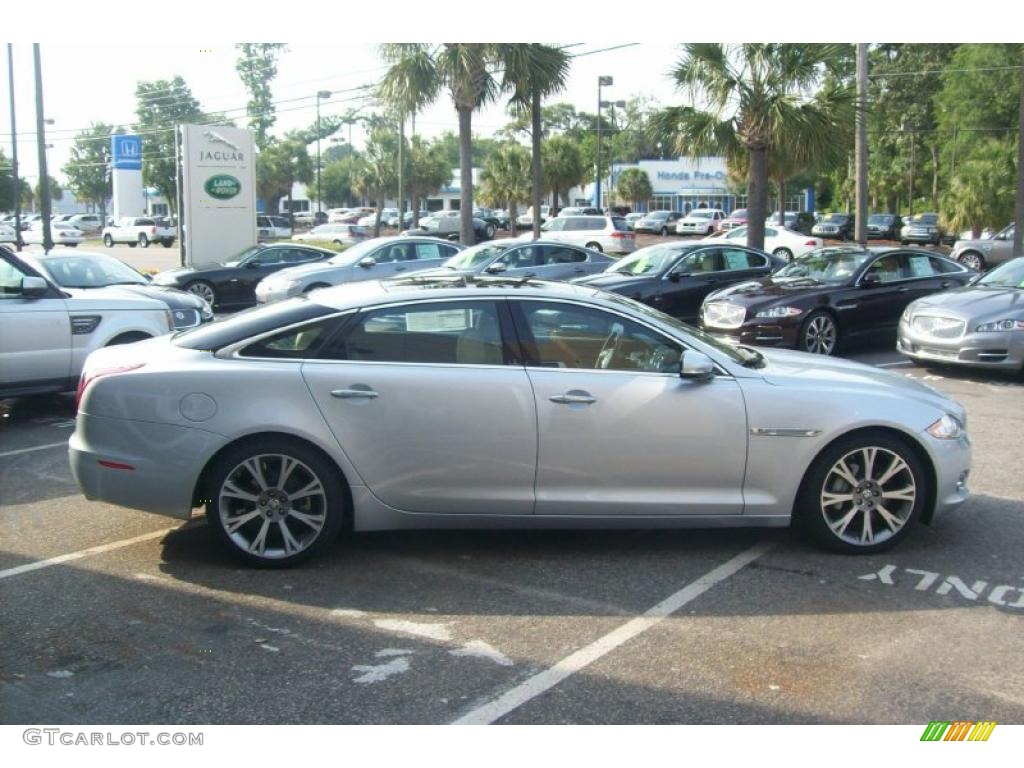 2011 XJ XJL - Liquid Silver Metallic / Ivory/Oyster photo #8