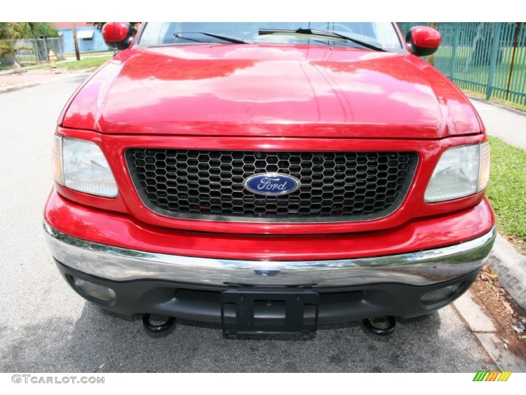 2002 F150 Lariat SuperCrew 4x4 - Bright Red / Medium Parchment photo #15