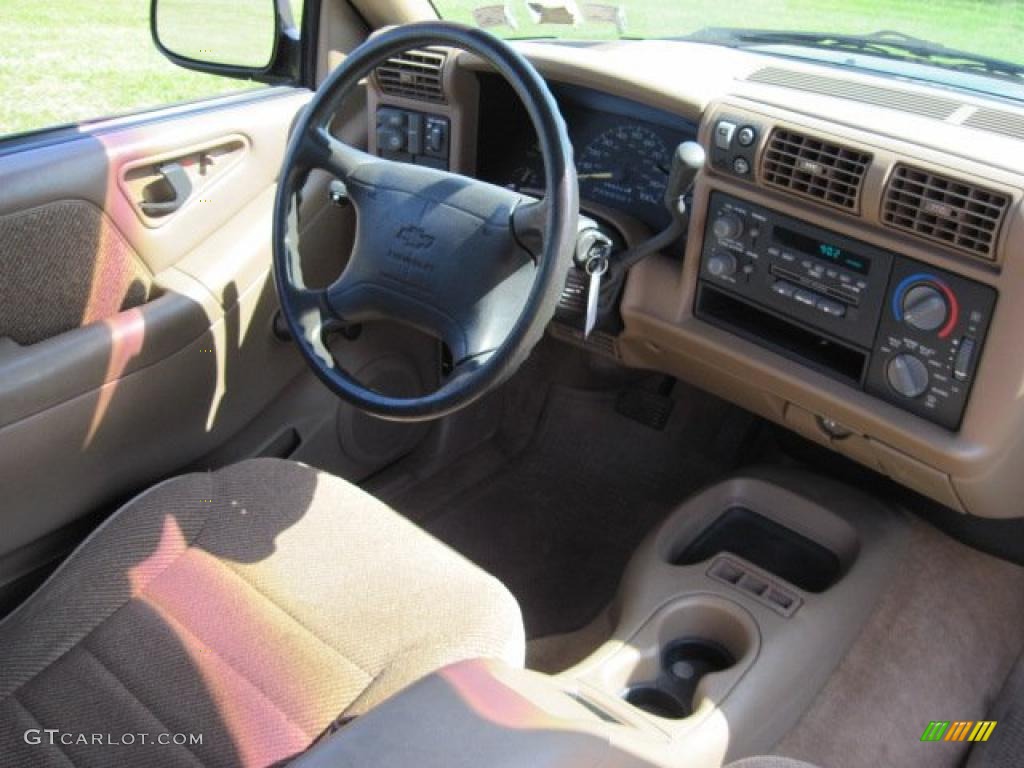 1995 S10 LS Extended Cab 4x4 - Bright Teal Metallic / Tan photo #12