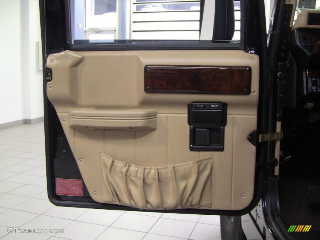 1998 Hummer H1 Wagon Sandstorm Door Panel Photo #49415683