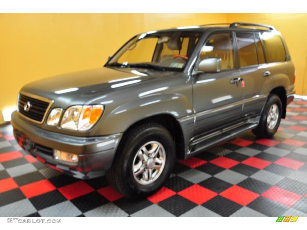 2001 LX 470 - Riverrock Green Metallic / Ivory photo #2