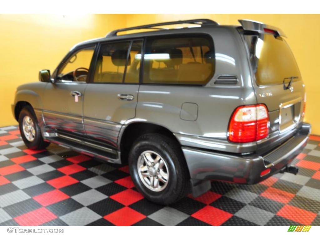 2001 LX 470 - Riverrock Green Metallic / Ivory photo #3