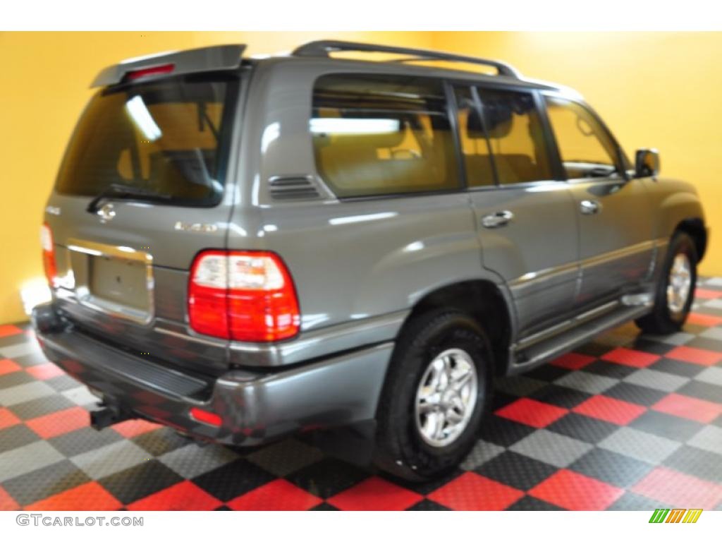 2001 LX 470 - Riverrock Green Metallic / Ivory photo #4