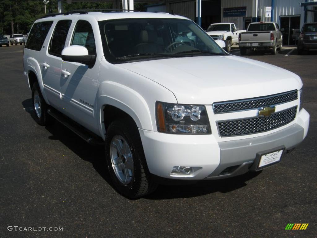 2011 Suburban LT 4x4 - Summit White / Light Cashmere/Dark Cashmere photo #7