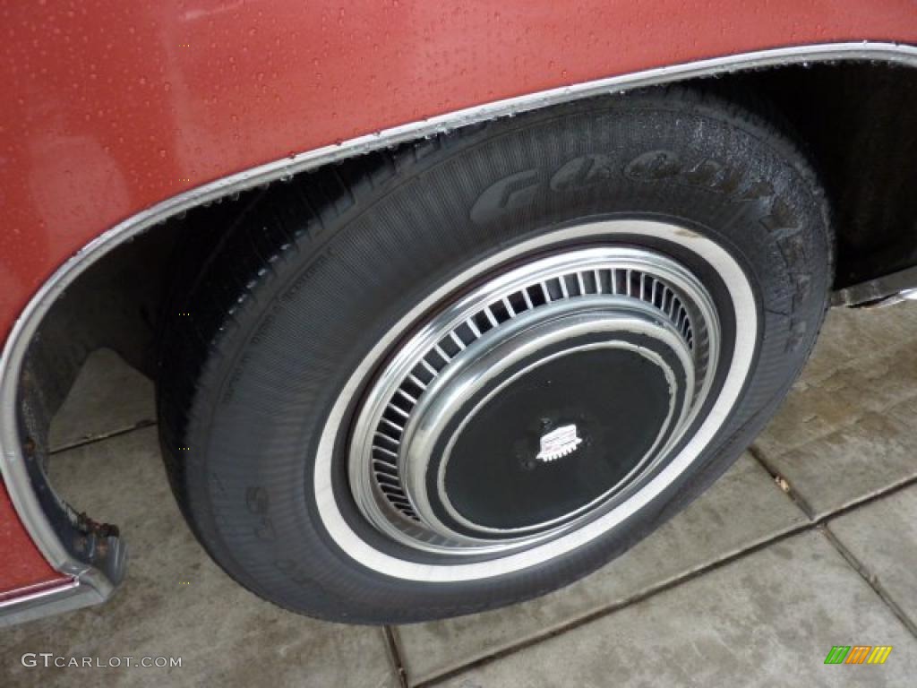 1976 Cadillac Eldorado Convertible Wheel Photo #49420369