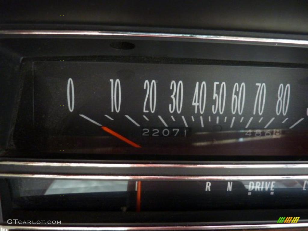 1976 Cadillac Eldorado Convertible Gauges Photo #49420735