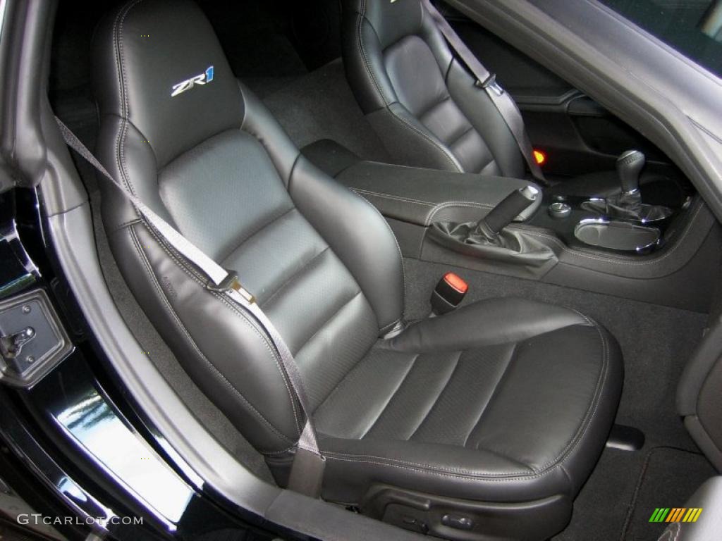 Ebony Black Interior 2010 Chevrolet Corvette ZR1 Photo #49424956 |  GTCarLot.com