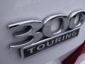 Bright White - 300 Touring Photo No. 13