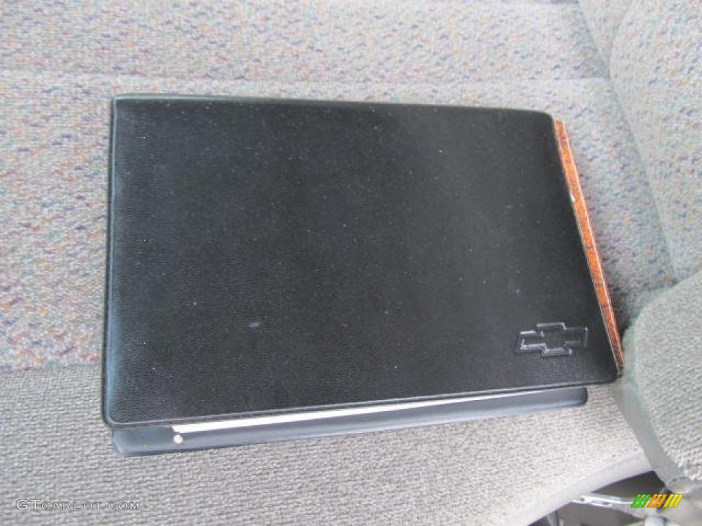 2000 Chevrolet Astro LS Passenger Van Books/Manuals Photo #49426849