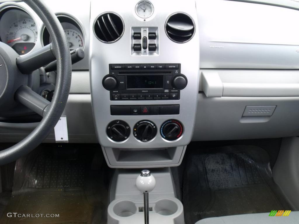 2007 PT Cruiser  - Cool Vanilla White / Pastel Slate Gray photo #17