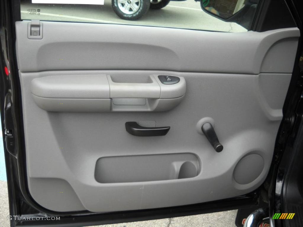 2007 GMC Sierra 1500 Regular Cab 4x4 Dark Titanium Door Panel Photo #49431928