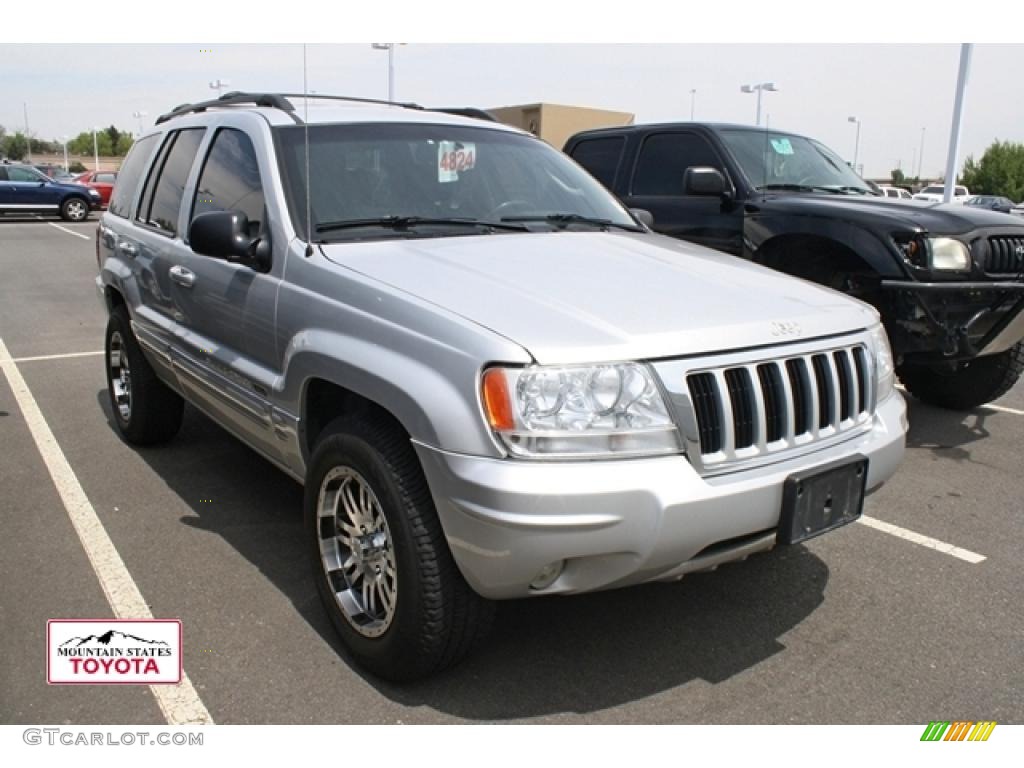 2004 Grand Cherokee Limited 4x4 - Bright Silver Metallic / Dark Slate Gray photo #1
