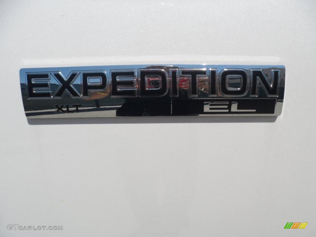 2011 Expedition EL XLT - White Platinum Tri-Coat / Camel photo #16