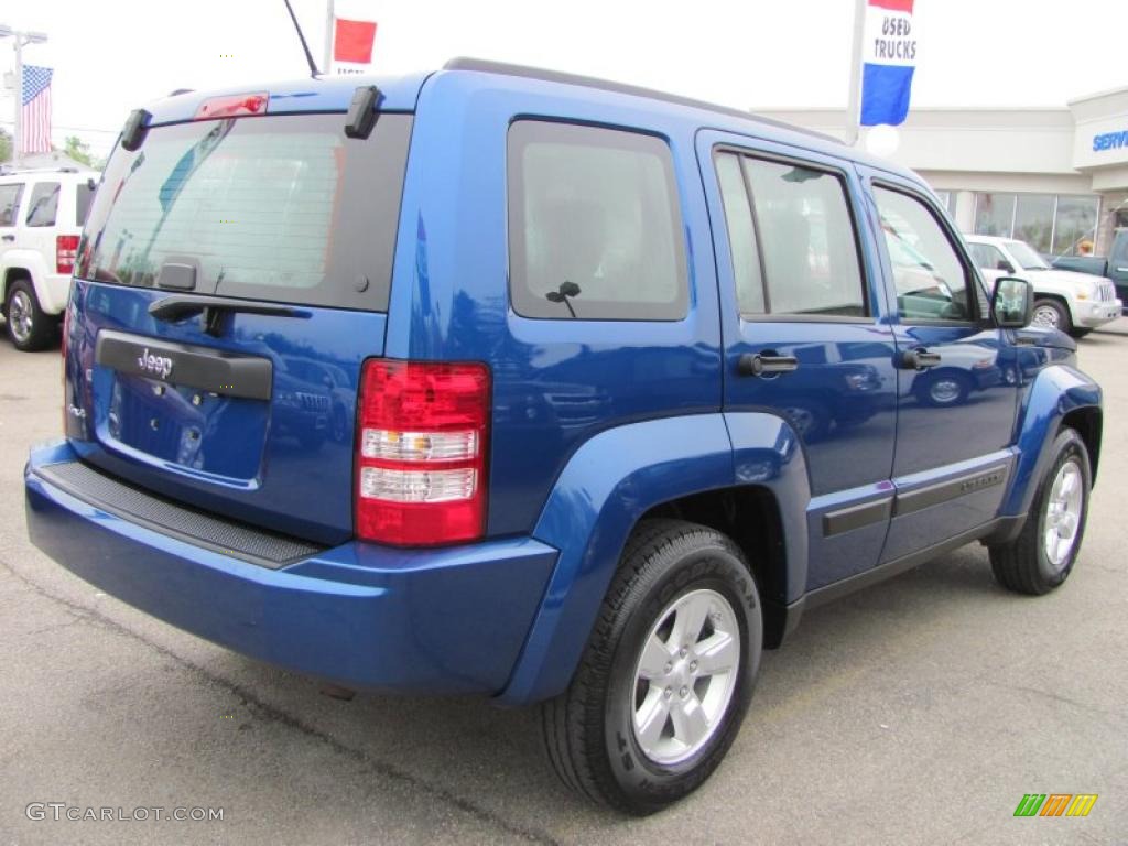 2009 Liberty Sport 4x4 - Deep Water Blue Pearl / Dark Slate Gray photo #14