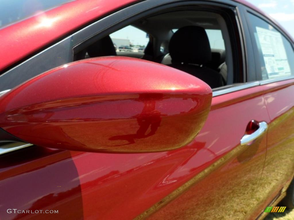 2011 Sonata SE - Venetian Red / Black photo #12