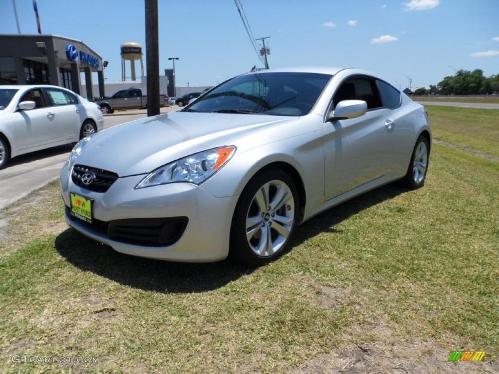 Silverstone 2011 Hyundai Genesis Coupe 2.0T Exterior Photo #49436830