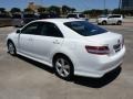 Super White - Camry SE Photo No. 3