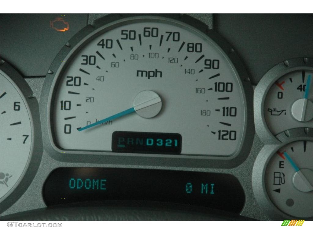 2004 Rainier CXL AWD - Indigo Blue Metallic / Medium Pewter photo #10