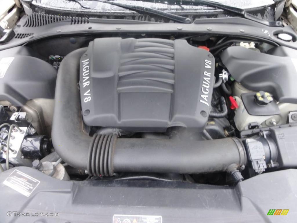 2000 Jaguar S-Type 4.0 4.0 Liter DOHC 32-Valve V8 Engine Photo #49441105