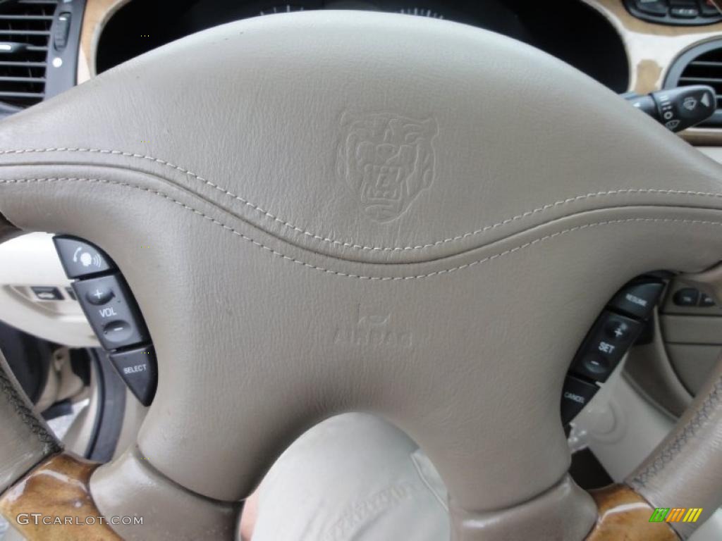 2000 Jaguar S-Type 4.0 Ivory Steering Wheel Photo #49441354