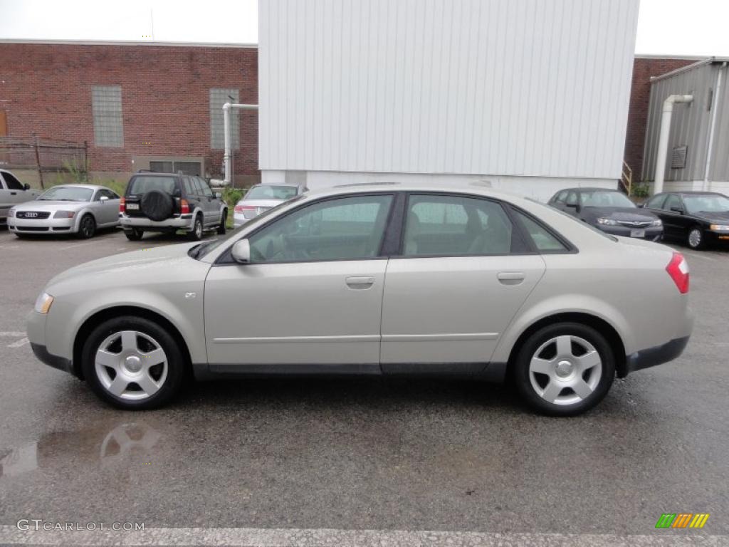 2004 A4 1.8T quattro Sedan - Champagne Metallic / Beige photo #11