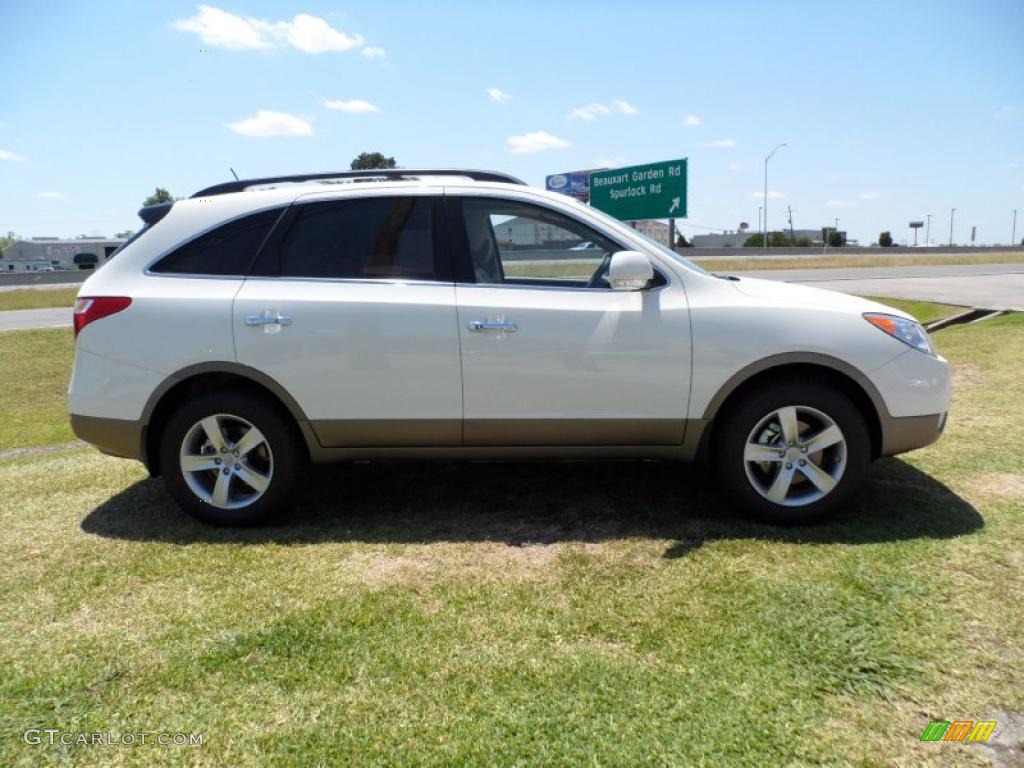 2011 Stone White Hyundai Veracruz Limited 49418341 Photo 2 GTCarLot