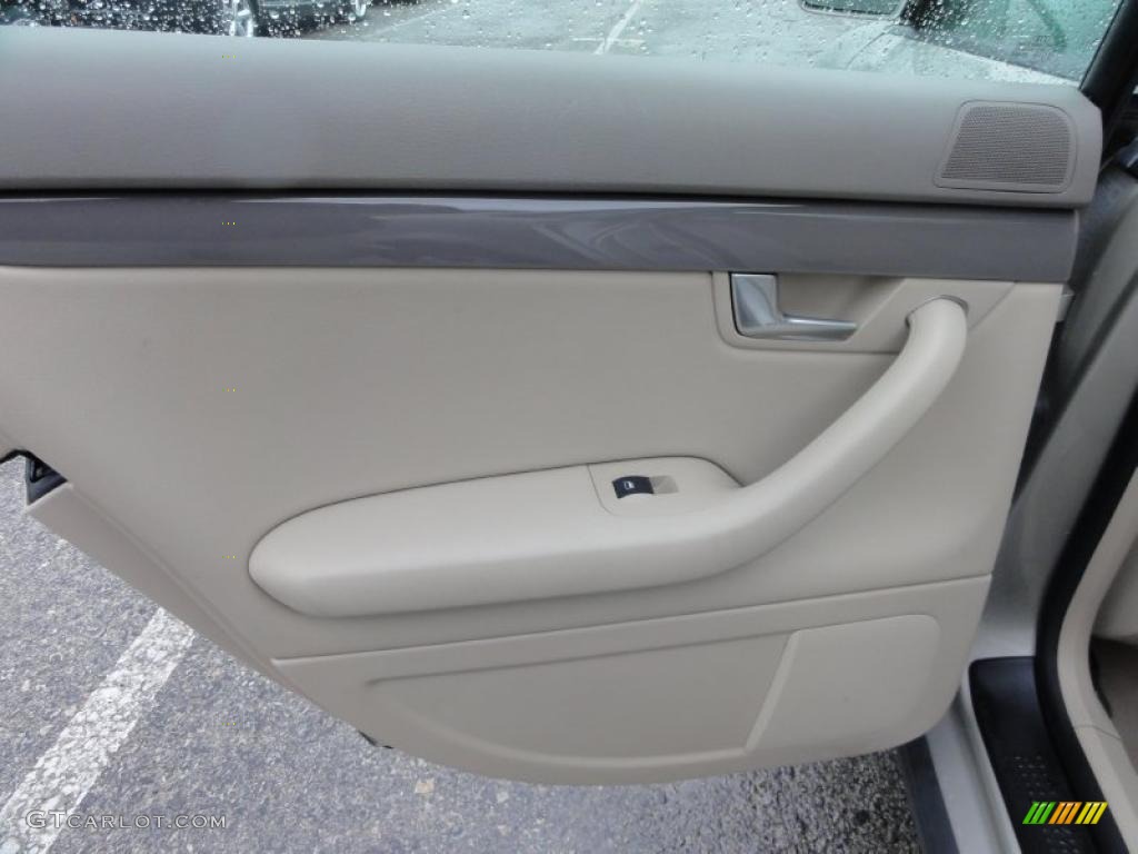 2004 A4 1.8T quattro Sedan - Champagne Metallic / Beige photo #27