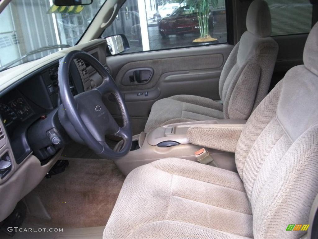 Neutral Interior 1997 Chevrolet C/K 2500 C2500 Extended Cab Photo #49442152