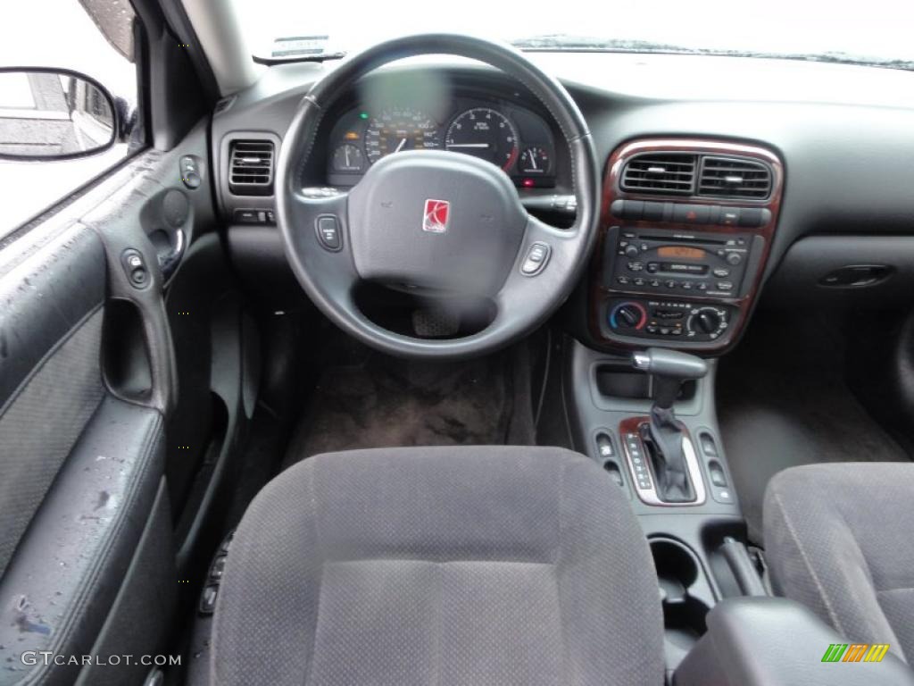 2002 Saturn L Series L300 Sedan Black Dashboard Photo #49442602