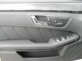 Black - E 350 Sedan Photo No. 6
