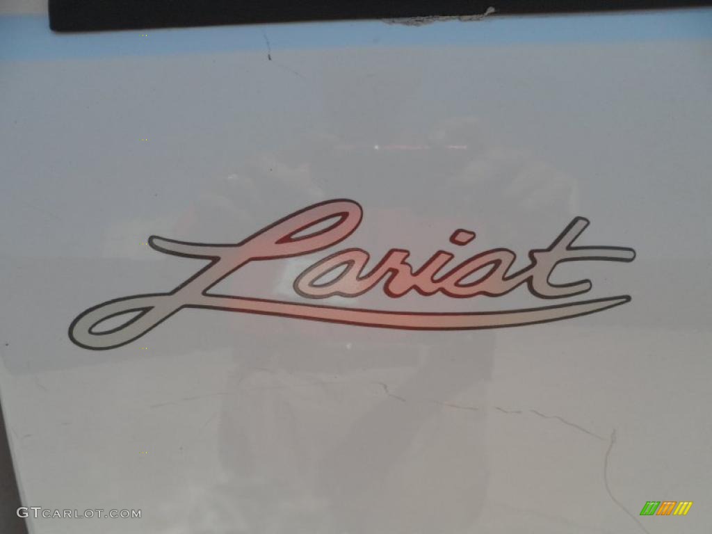 2003 Ford F150 Lariat SuperCrew Marks and Logos Photo #49445902