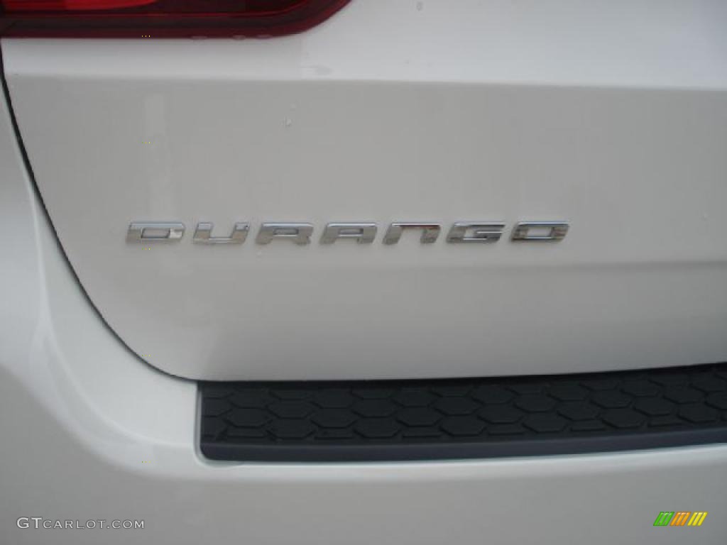 2011 Dodge Durango Heat Marks and Logos Photos